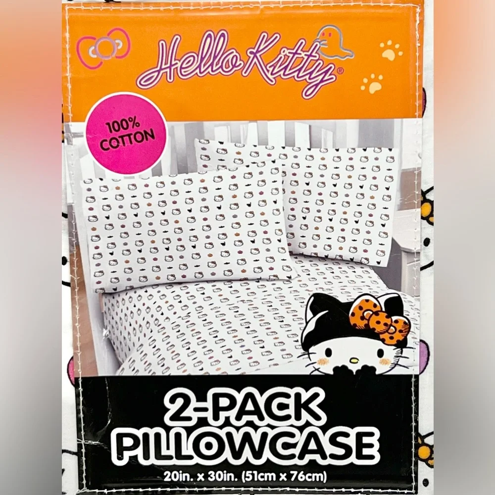Hello Kitty Halloween Standard Pillowcases 2 Pack/Set of 2 Pumpkins Bats & Cats